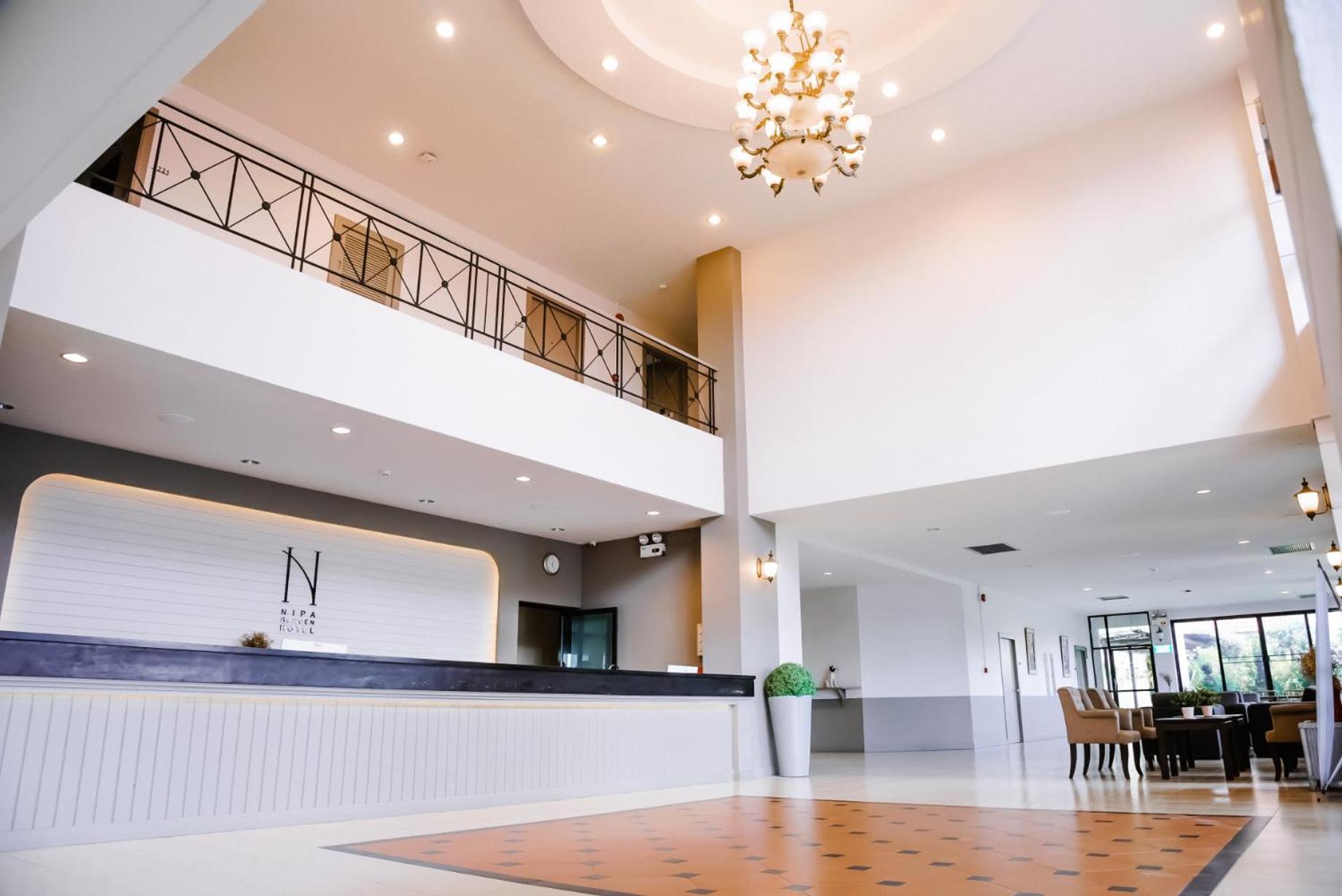Nipa Garden Hotel Szuratthani Kültér fotó